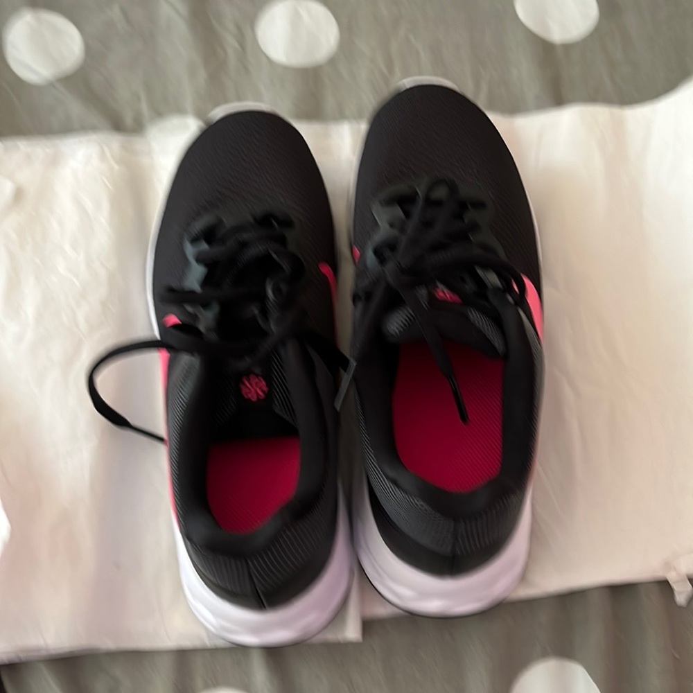 Nike shoes